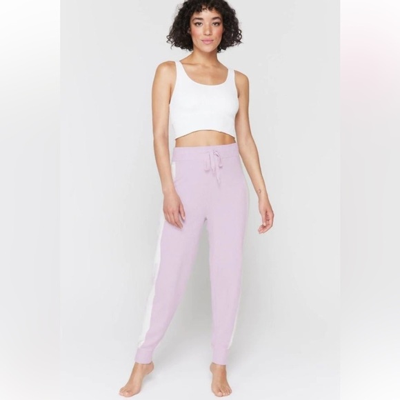 SPIRITUAL GANGSTER LOVE HIGH RISE JOGGERS PARTNERS WITH FEED AMERICA - Picture 6 of 13